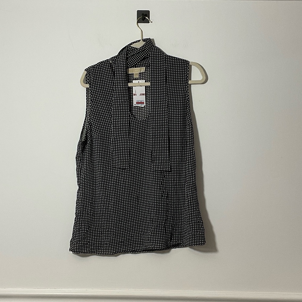 MICHAEL Michael Kors Black and White Sleeveless Blouse